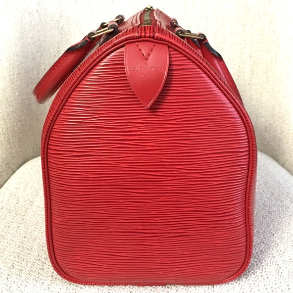Authentic Louis Vuitton Speedy 25 bag red leather - Picture 8 of 16